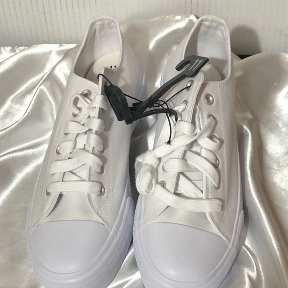 NOBO WOMEN’S SIZE 11 white sneakers.NWOT - Picture 5 of 5